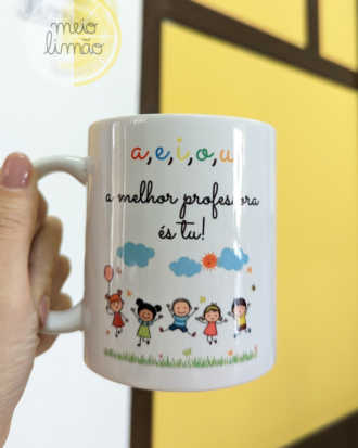 Caneca "a,e,i,o,u"