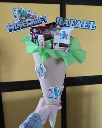 Ramo de chocolates temático