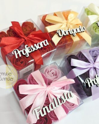 Caixa de rosas em sabão