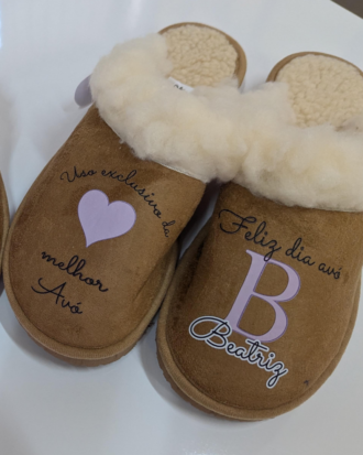 Pantufas e Chinelos
