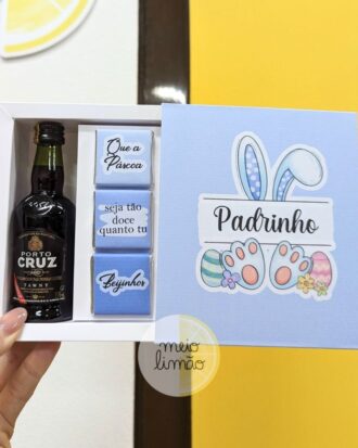 Caixinha com garrafa ou rosas de sabão