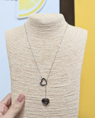Colar coração em aço inoxidável